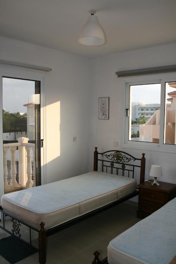 Nissi Villa Agia Napa Exterior foto